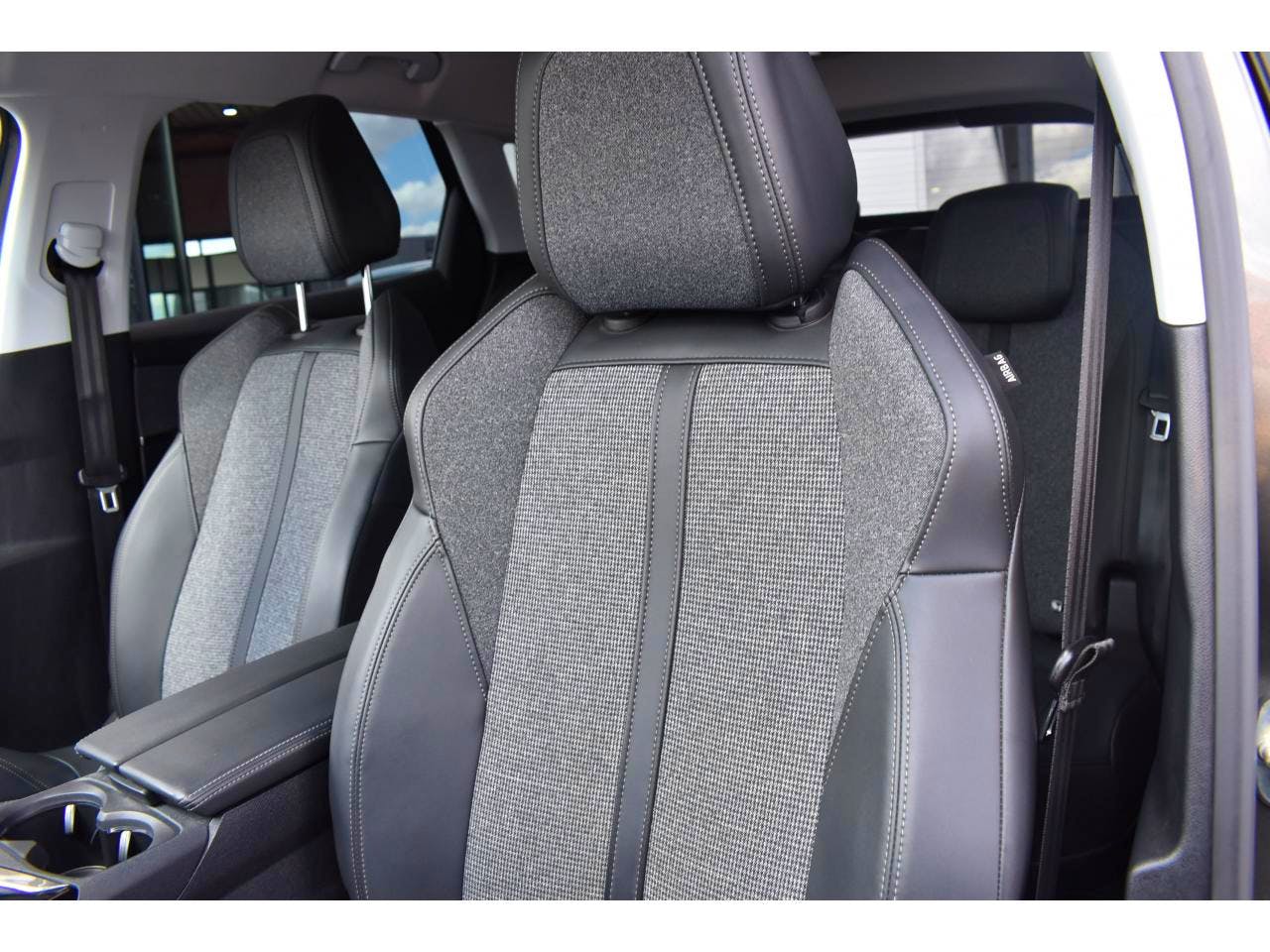 Peugeot 3008  Hybrid 225 e-EAT8 Allure Business occasion - Photo 15