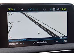Peugeot 3008  Hybrid 225 e-EAT8 Allure Business occasion - Photo 30