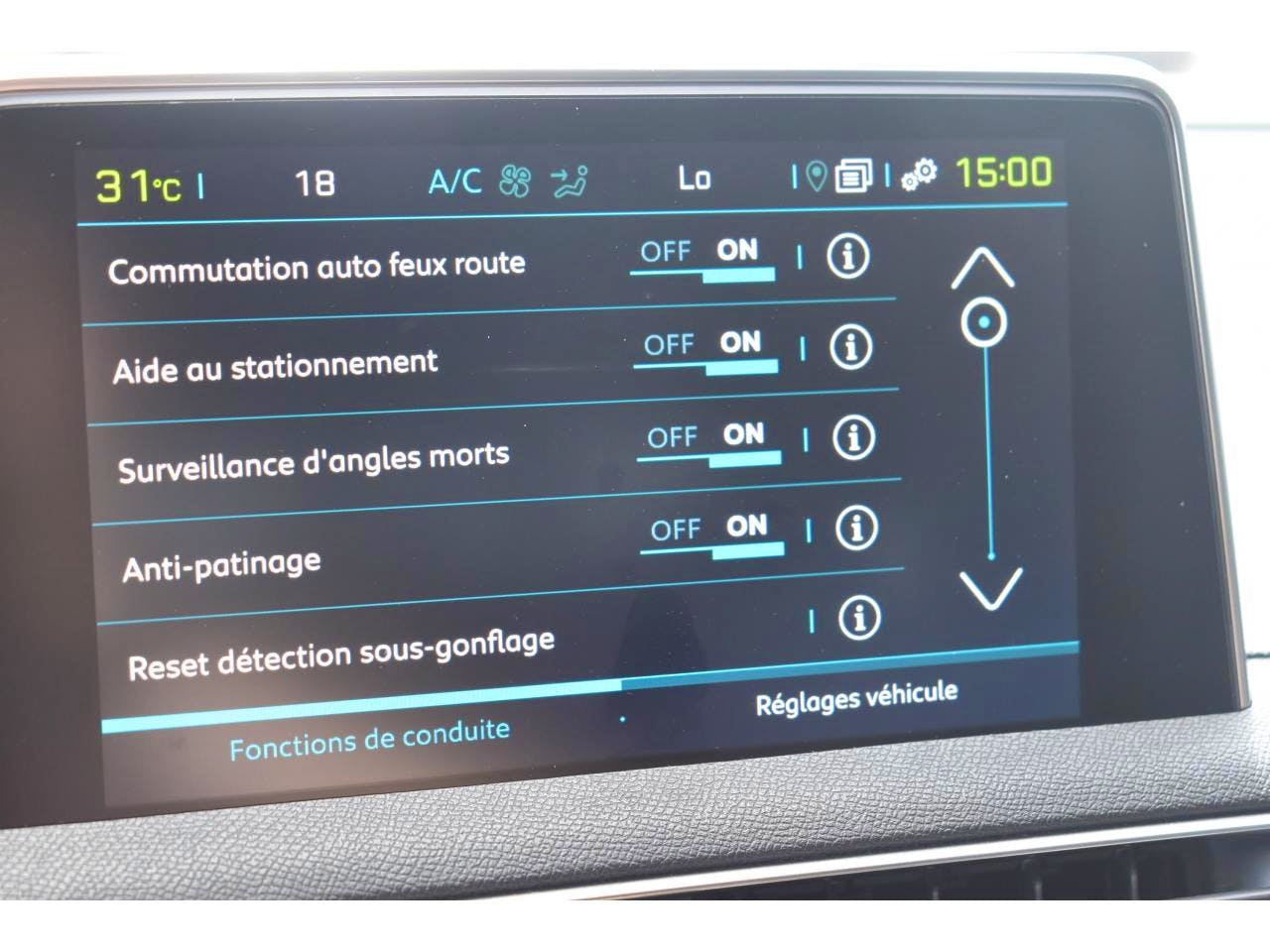 Peugeot 3008  Hybrid 225 e-EAT8 Allure Business occasion - Photo 31