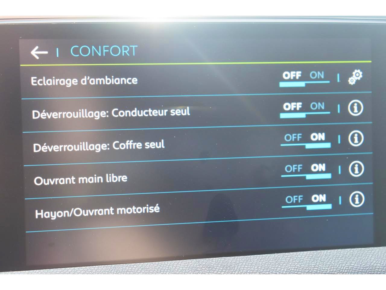 Peugeot 3008  Hybrid 225 e-EAT8 Allure Business occasion - Photo 33