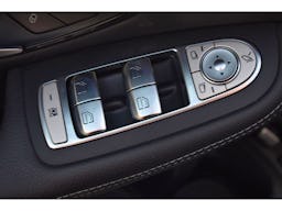 Mercedes Benz Classe GLC  300 e EQ POWER 9G-Tronic 4Matic Avantgarde Line occasion - Photo 11