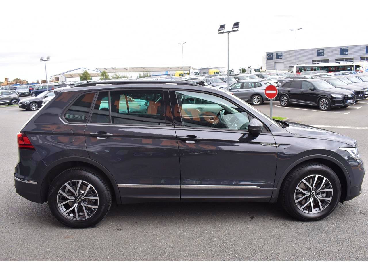 Volkswagen Tiguan  1.4 eHybrid 245 DSG6 Life Business occasion - Photo 4