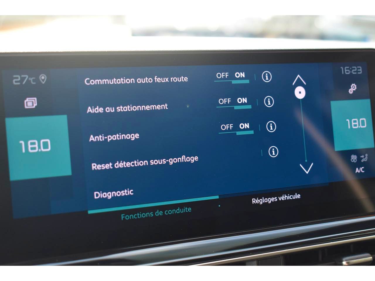 Citroën C5 Aircross  225 e-EAT8 Shine occasion - Photo 30