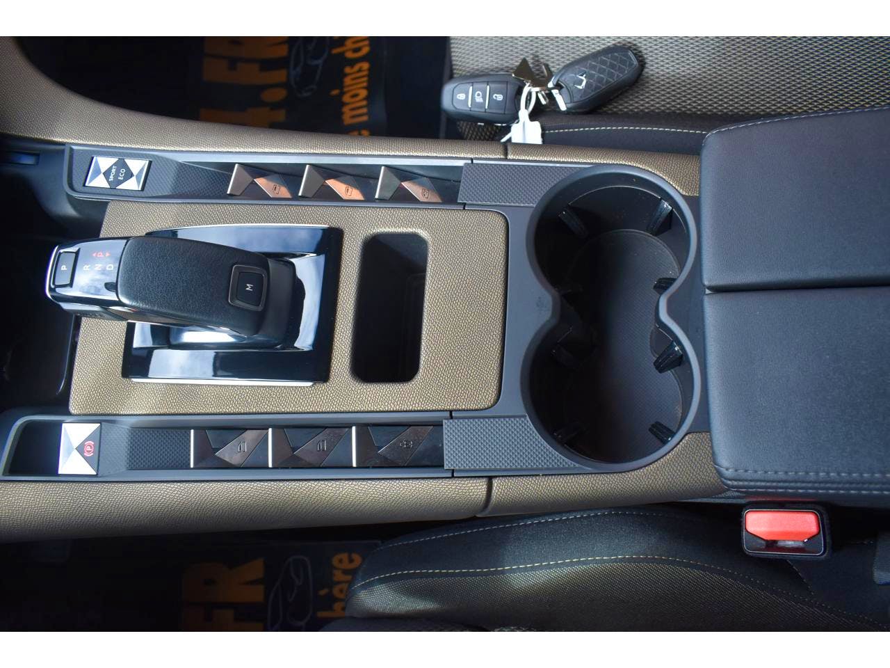 DS DS 7 Crossback  PureTech 180 EAT8 Business occasion - Photo 14