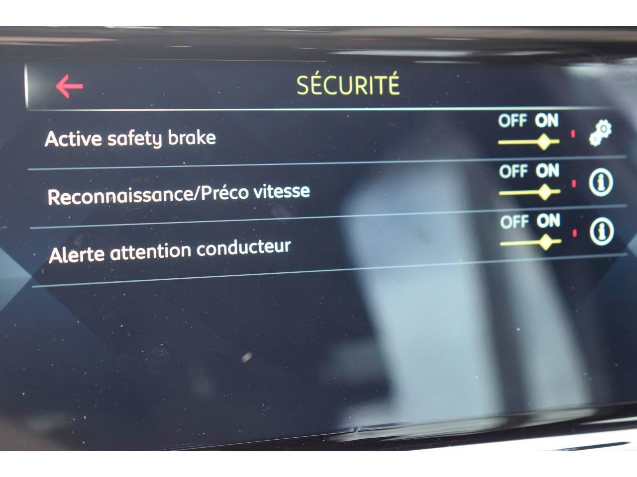 DS DS 7 Crossback  PureTech 180 EAT8 Business occasion - Photo 34