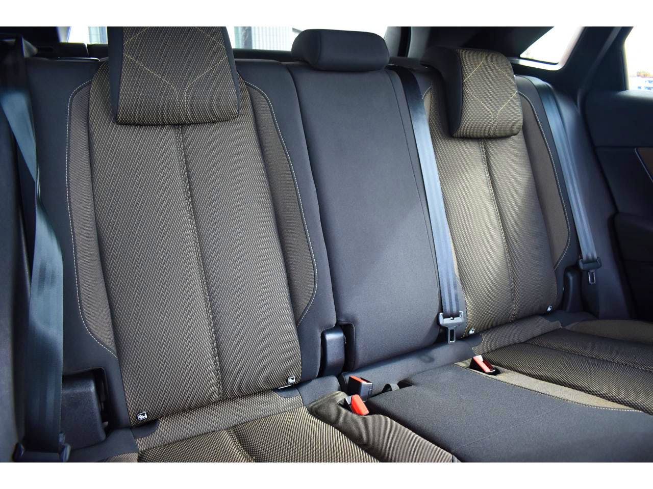 DS DS 7 Crossback  PureTech 180 EAT8 Business occasion - Photo 5
