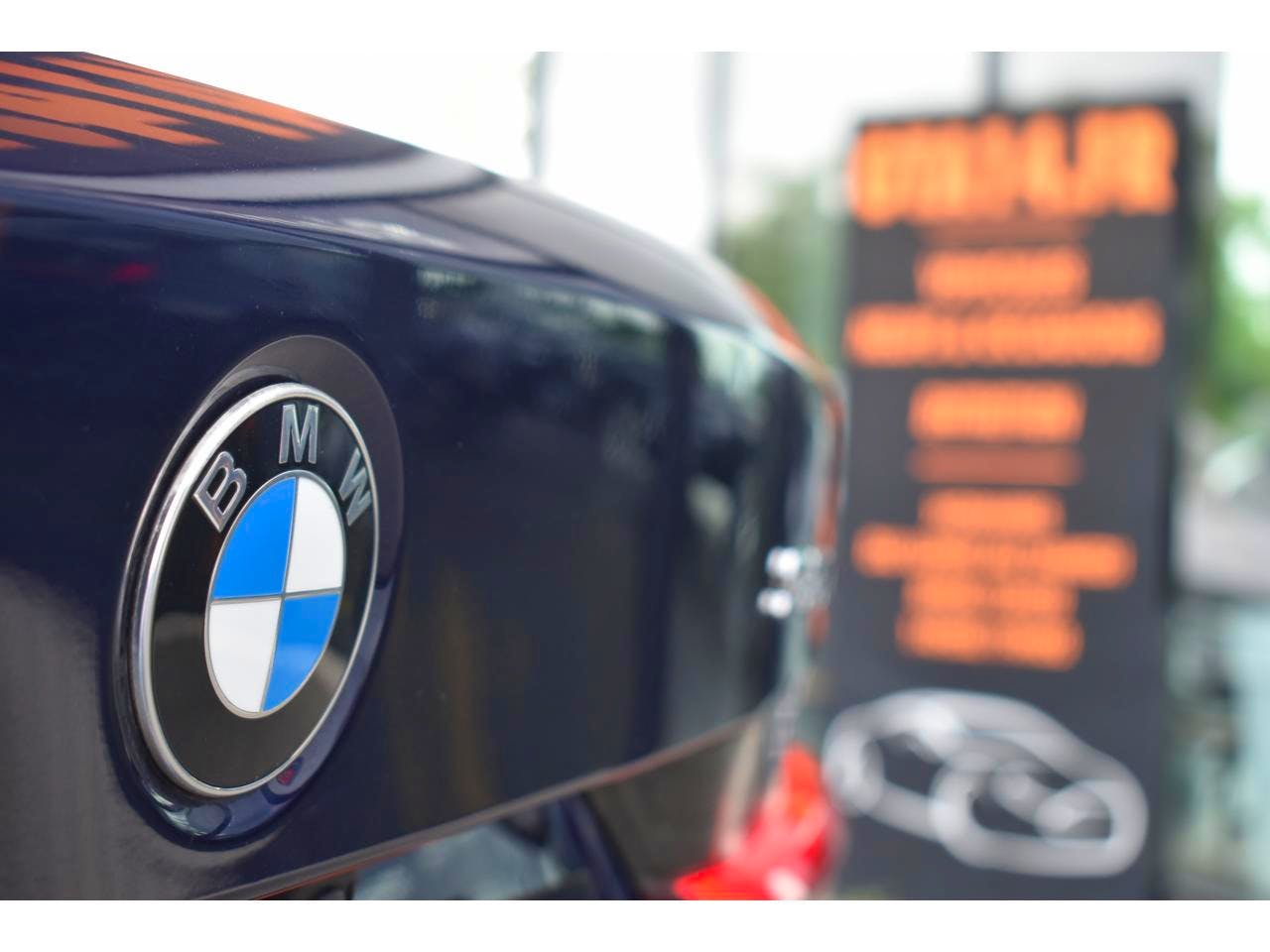 BMW Série 3  330e Luxury - BVA occasion - Photo 17