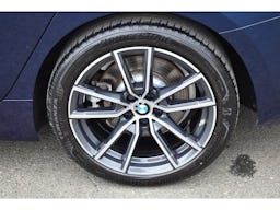BMW Série 3  330e Luxury - BVA occasion - Photo 40