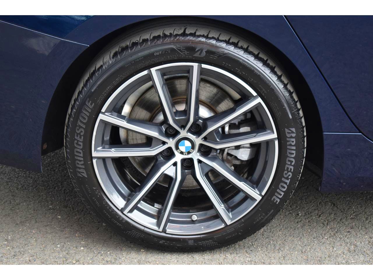 BMW Série 3  330e Luxury - BVA occasion - Photo 42