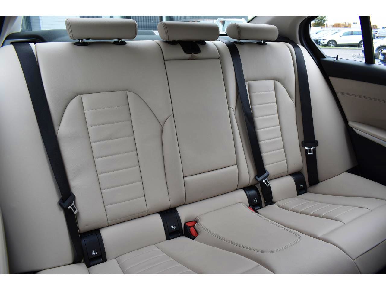 BMW Série 3  330e Luxury - BVA occasion - Photo 5