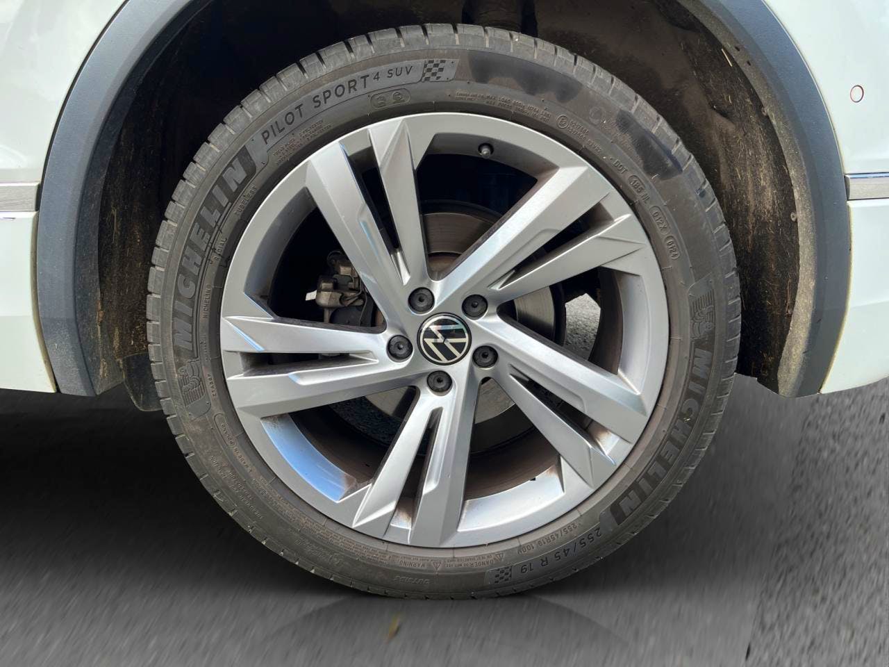 Volkswagen Tiguan  2.0 16V TDI BlueMotion - 150 - BV DSG 7  R-Line occasion - Photo 4