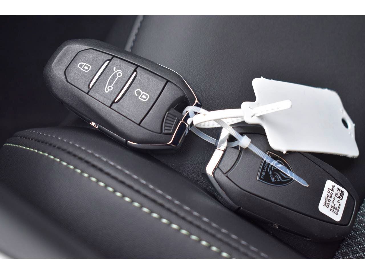 Peugeot 3008  Hybrid 145 e-DCS6 GT occasion - Photo 34