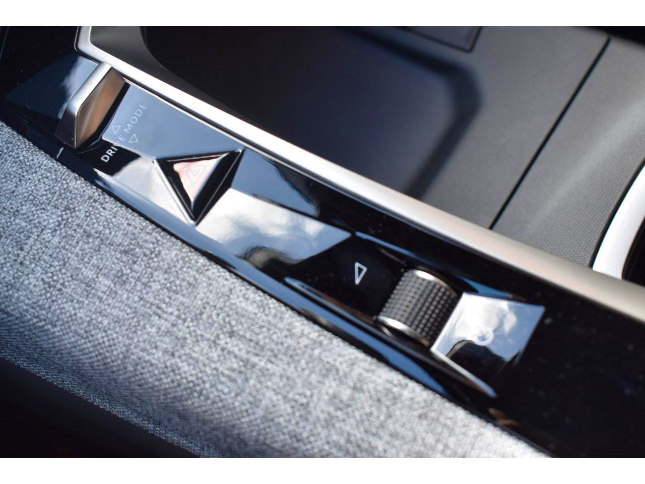 Peugeot 3008  Hybrid 145 e-DCS6 GT occasion - Photo 34