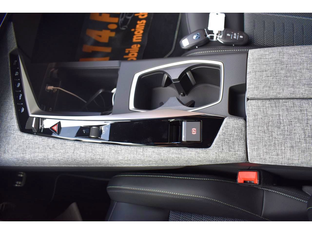 Peugeot 3008  Hybrid 145 e-DCS6 GT occasion - Photo 14