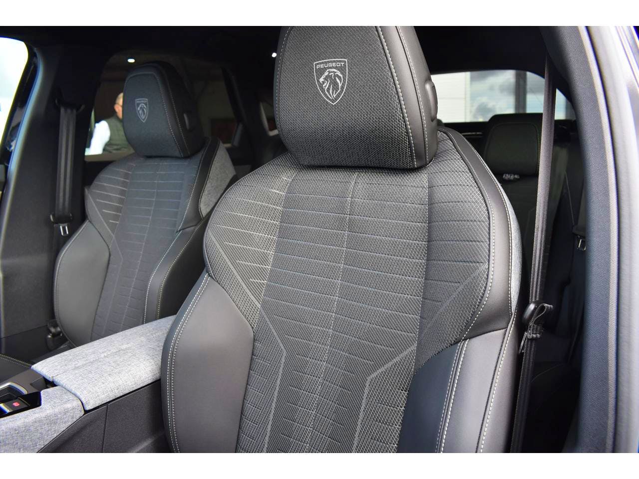 Peugeot 3008  Hybrid 145 e-DCS6 GT occasion - Photo 15