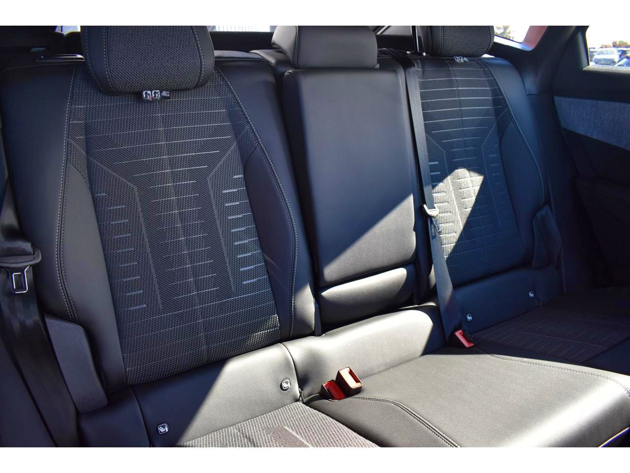 Peugeot 3008  Hybrid 145 e-DCS6 GT occasion - Photo 5