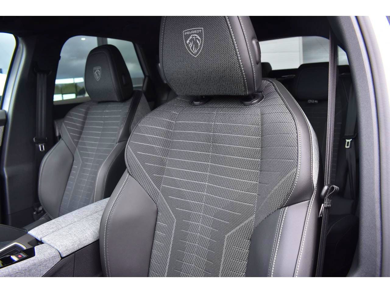 Peugeot 3008  Hybrid 145 e-DCS6 GT occasion - Photo 15
