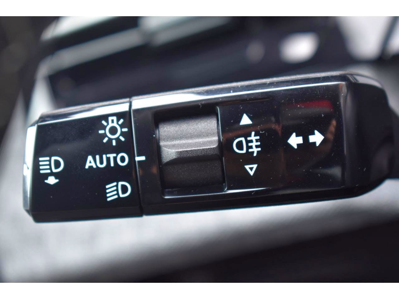 Peugeot 3008  Hybrid 145 e-DCS6 GT occasion - Photo 25