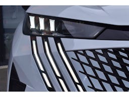 Peugeot 3008  Hybrid 145 e-DCS6 GT occasion - Photo 41