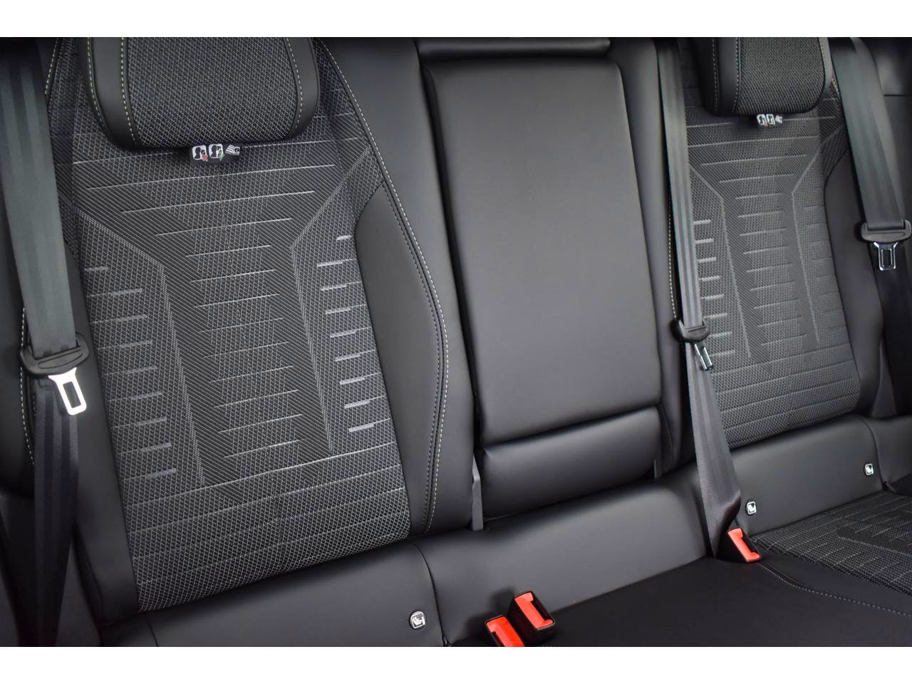 Peugeot 3008  Hybrid 145 e-DCS6 GT occasion - Photo 5