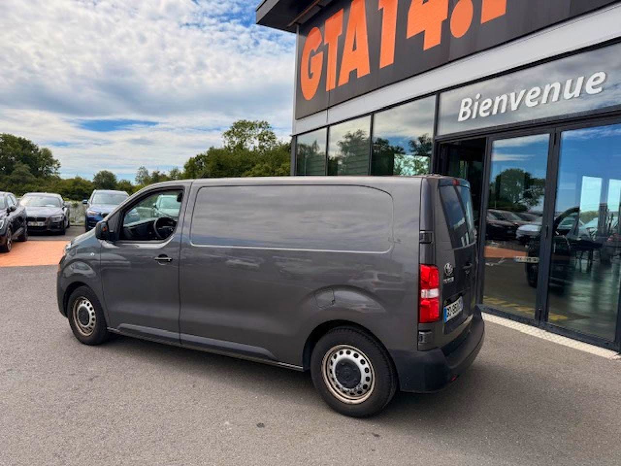 Toyota Proace  1.5 100 D-4D - Start&Stop 2021  2016 FOURGON Fourgon Medium Dynamic PHASE 1 occasion - Photo 2
