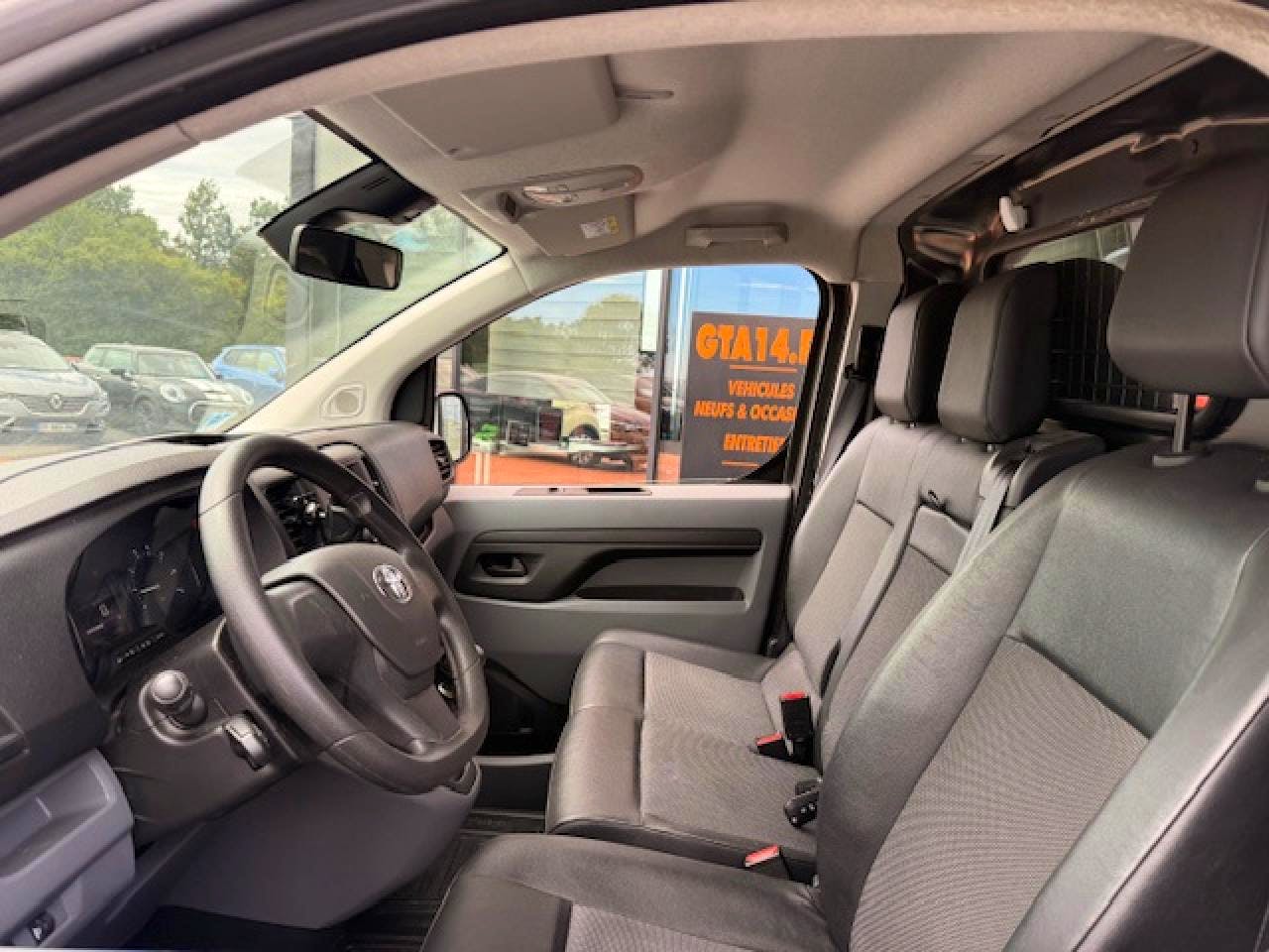 Toyota Proace  1.5 100 D-4D - Start&Stop 2021  2016 FOURGON Fourgon Medium Dynamic PHASE 1 occasion - Photo 3
