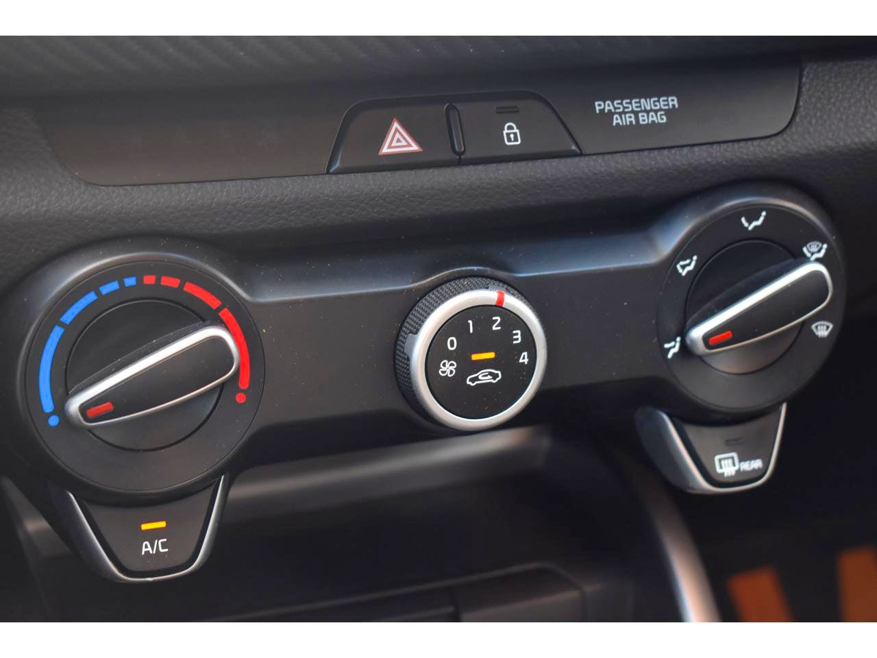 Kia Rio  1.0 T-GDi 100 ch MHEV iBVM6 GT Line occasion - Photo 13