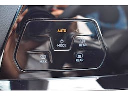 Volkswagen Golf  2.0 TDI SCR - 116 - BV DSG 7  VIII BERLINE Life Plus Société Réversible PH occasion - Photo 20