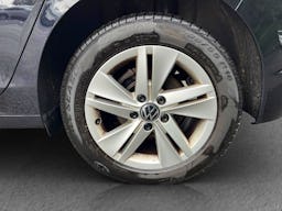 Volkswagen Golf 2.0 TDI SCR - 116 - BV DSG 7 VIII BERLINE Life Plus occasion - Photo 4