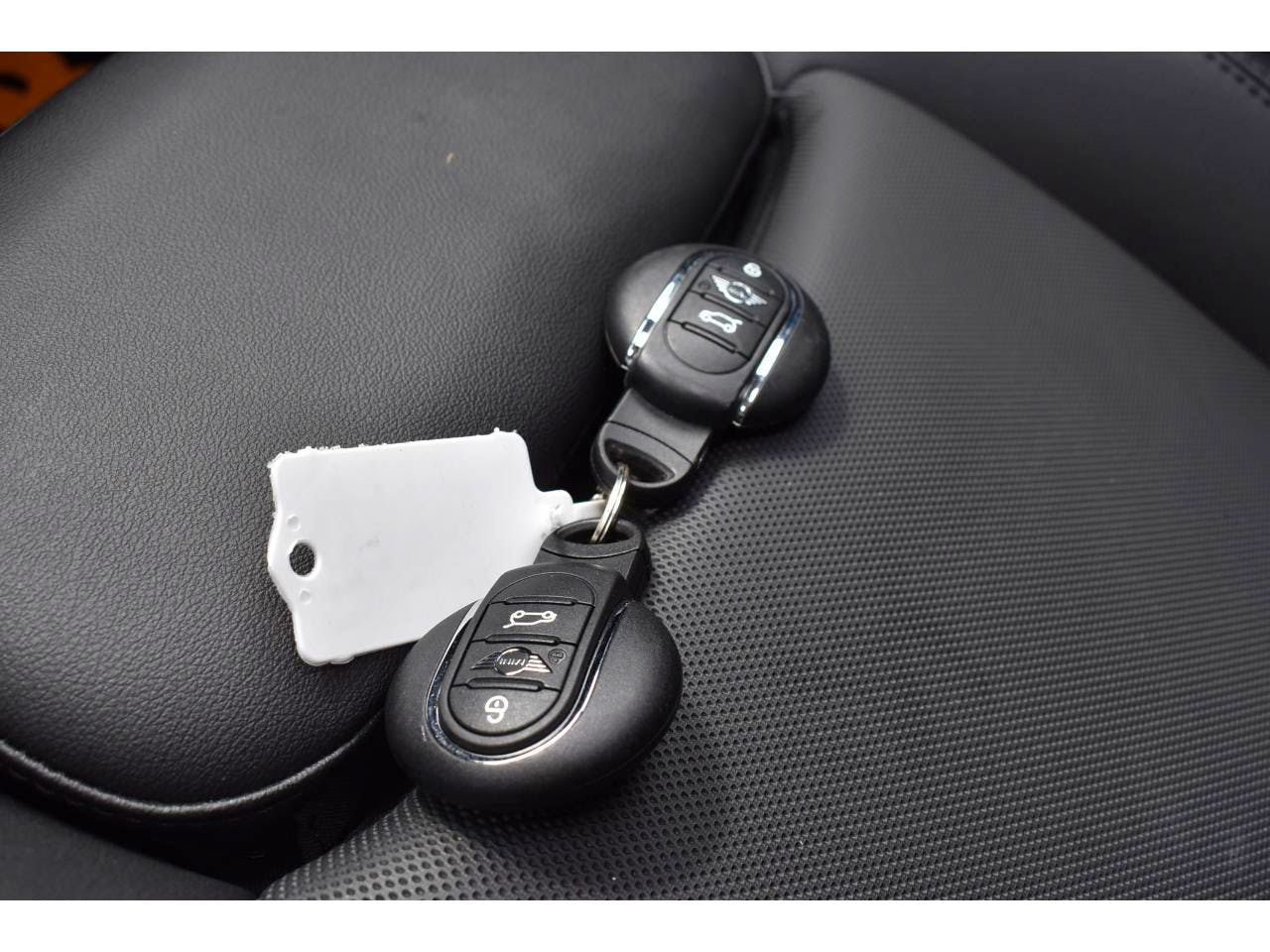 Mini Mini  1.5i - 136 - BVR  5P F55 LCI BERLINE Cooper Edition Premium Plus PHASE 3 occasion - Photo 17