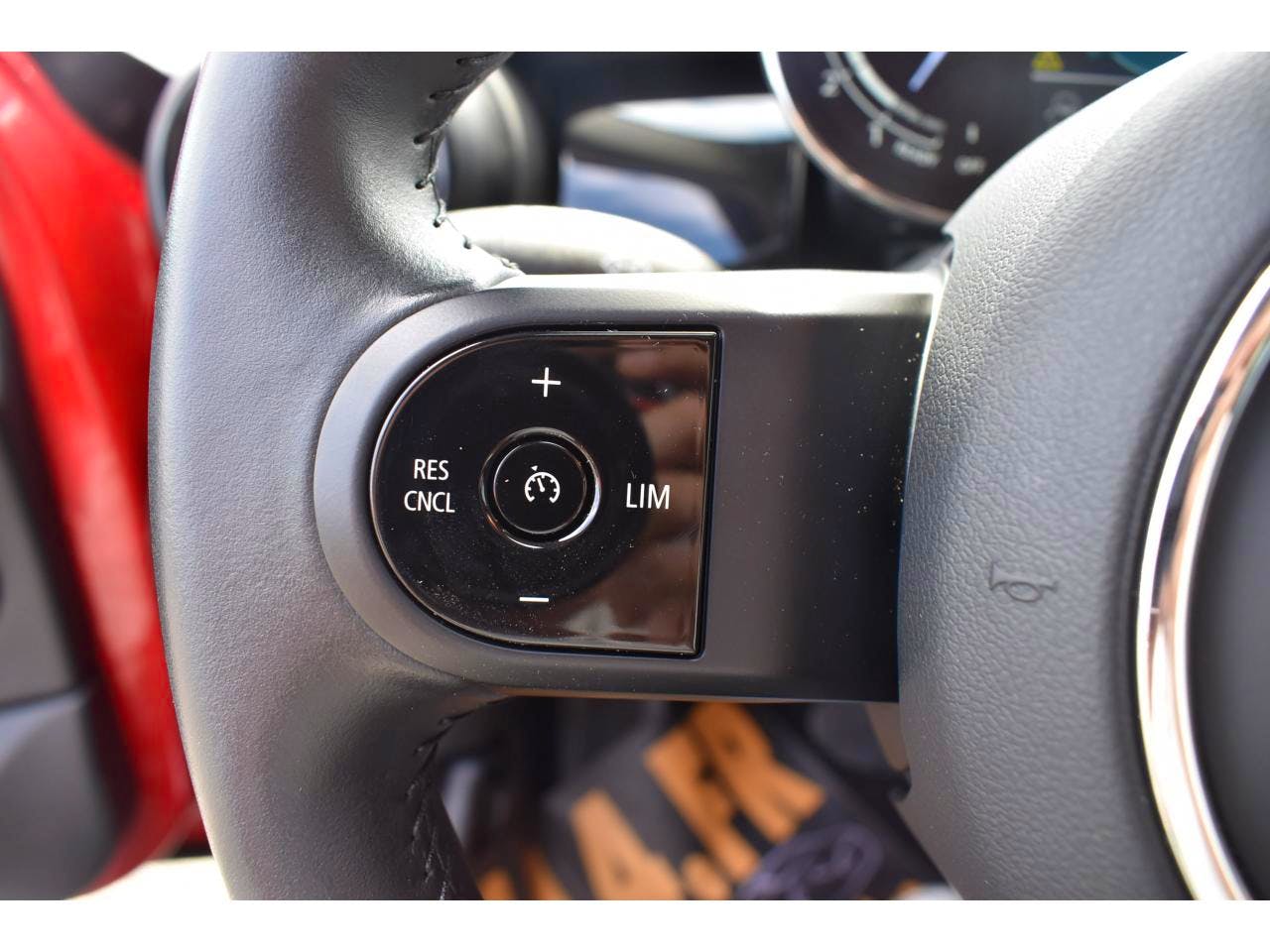 Mini Mini  1.5i - 136 - BVR  5P F55 LCI BERLINE Cooper Edition Premium Plus PHASE 3 occasion - Photo 26