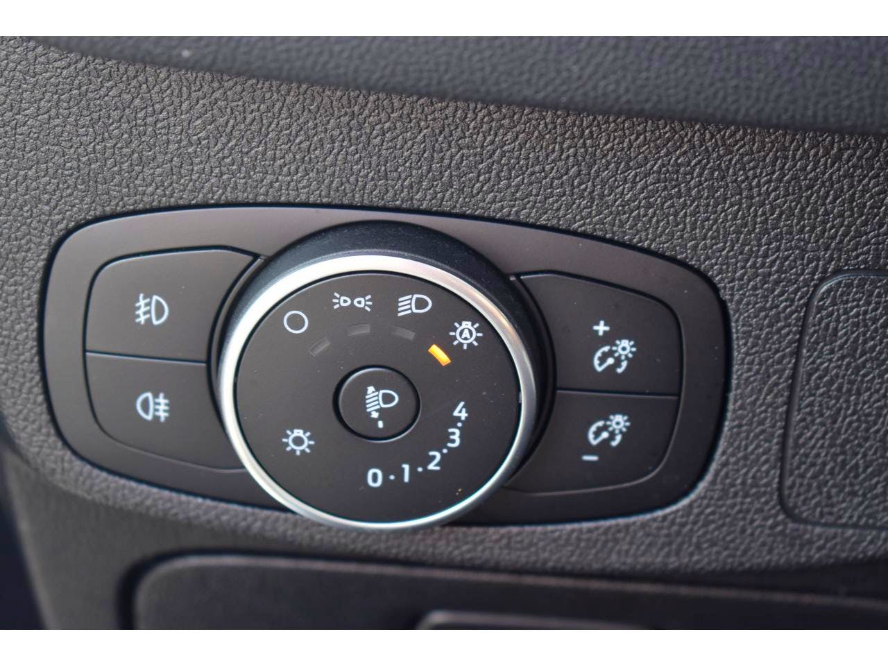 Ford Focus  1.5 EcoBlue 120 S&S BVA8 Titanium occasion - Photo 21
