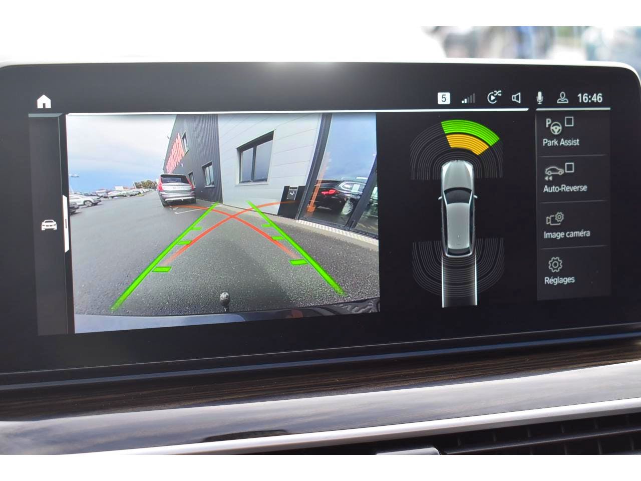 BMW Série 5 Touring  530e xDrive 292ch BVA8 G31 LCI Luxury occasion - Photo 12