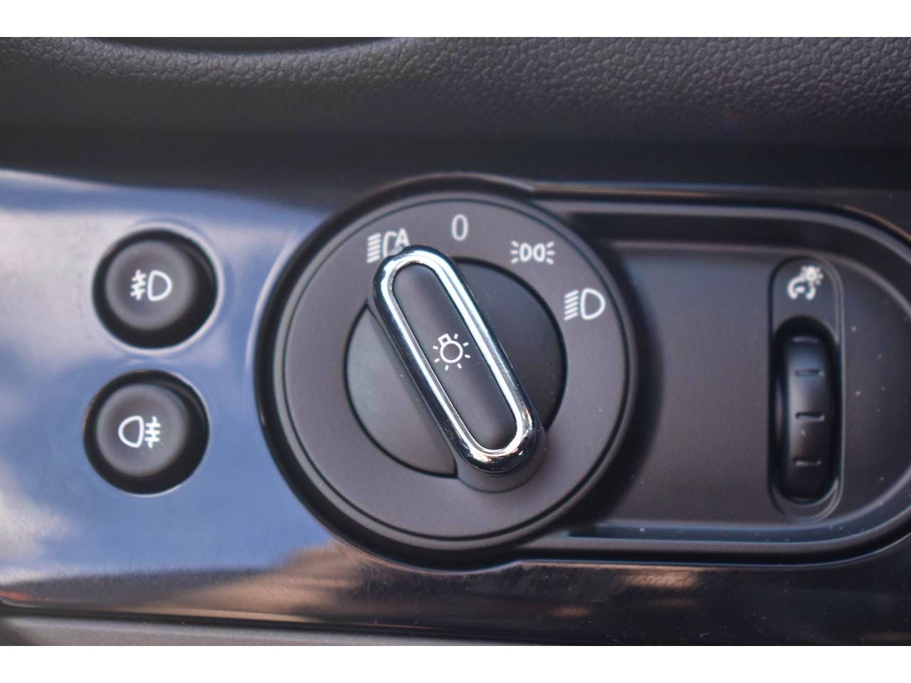 Mini Countryman  125 - 95 ch ALL4 BVA6 Cooper SE ESSENTIAL occasion - Photo 22