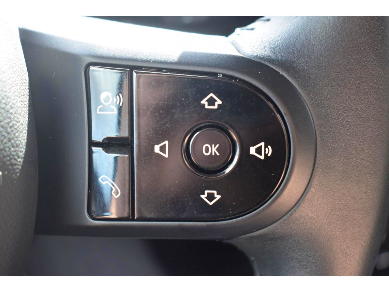Mini Countryman  125 - 95 ch ALL4 BVA6 Cooper SE ESSENTIAL occasion - Photo 25