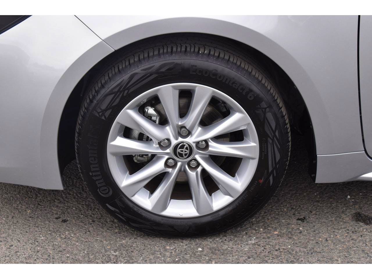 Toyota Corolla Touring Sport  1.8 Hybrid 140 Dynamic Business + occasion - Photo 16