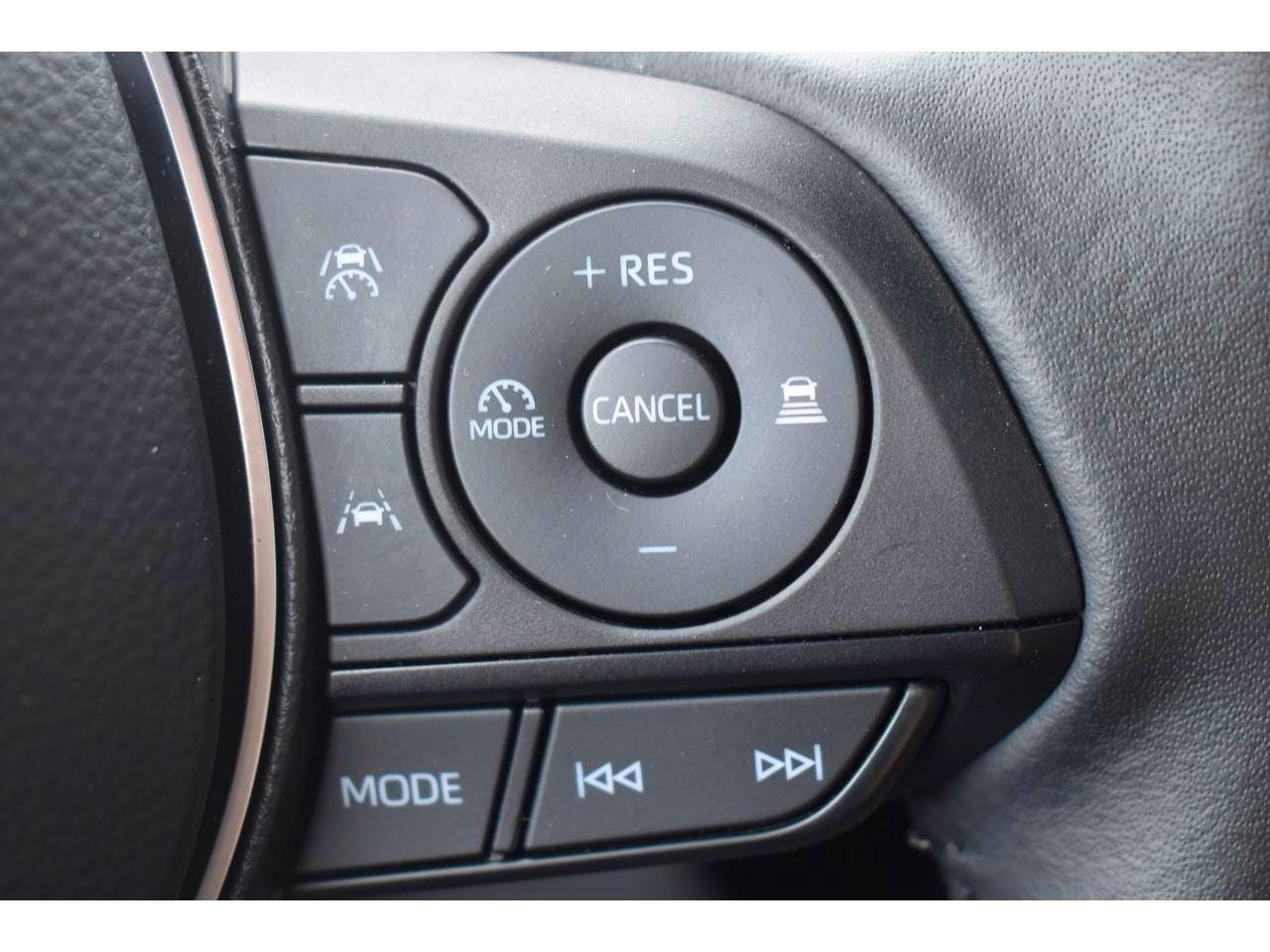 Toyota Corolla Touring Sport  1.8 Hybrid 140 Dynamic Business + occasion - Photo 23