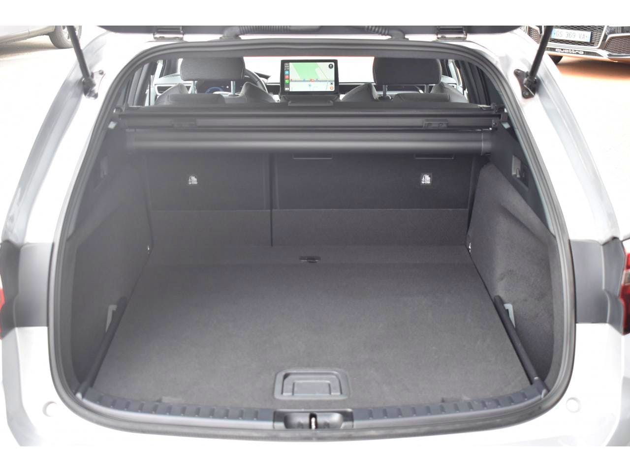 Toyota Corolla Touring Sport  1.8 Hybrid 140 Dynamic Business + occasion - Photo 9