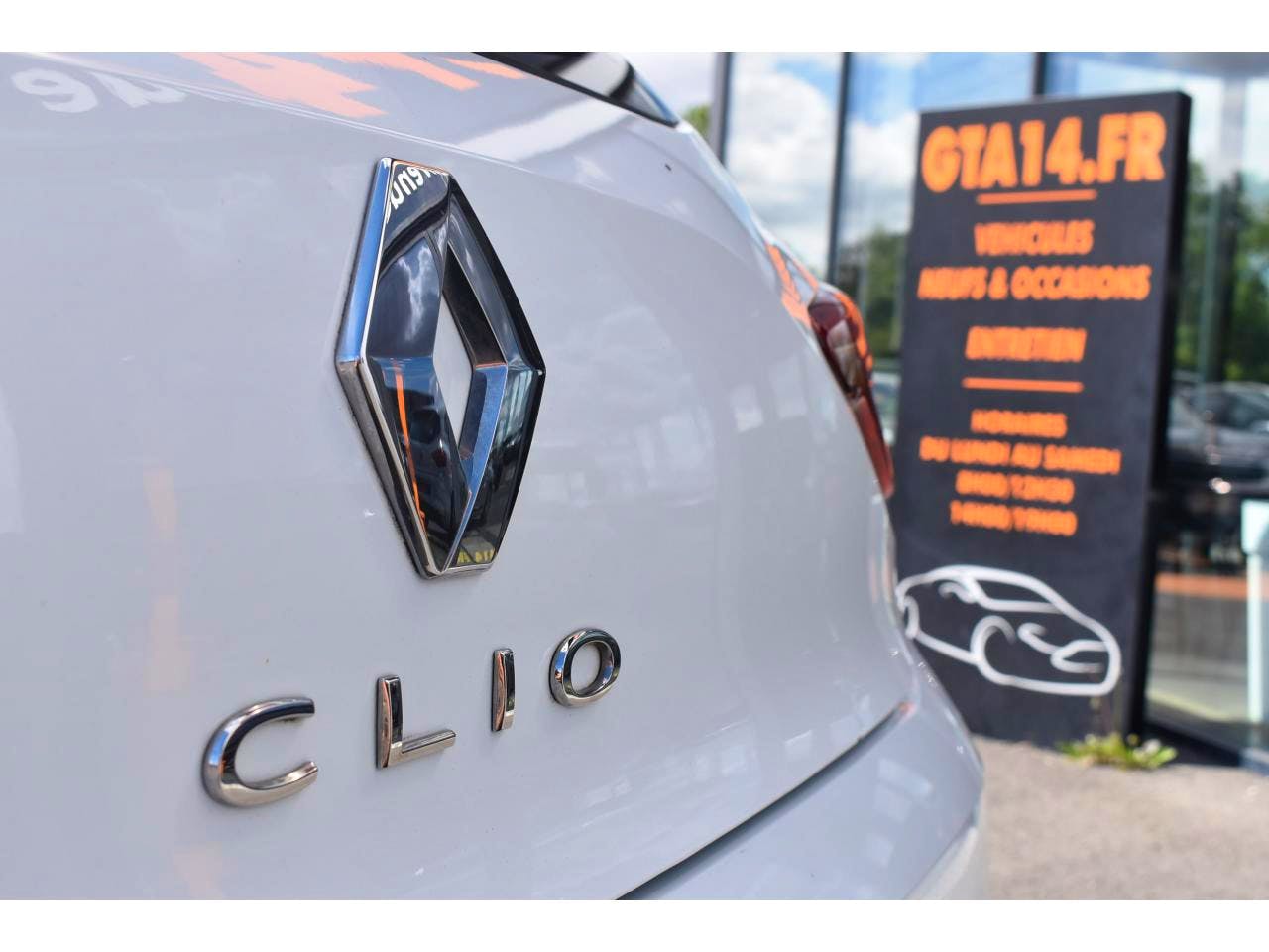 Renault Clio V  TCe 90 - 21 Business occasion - Photo 19