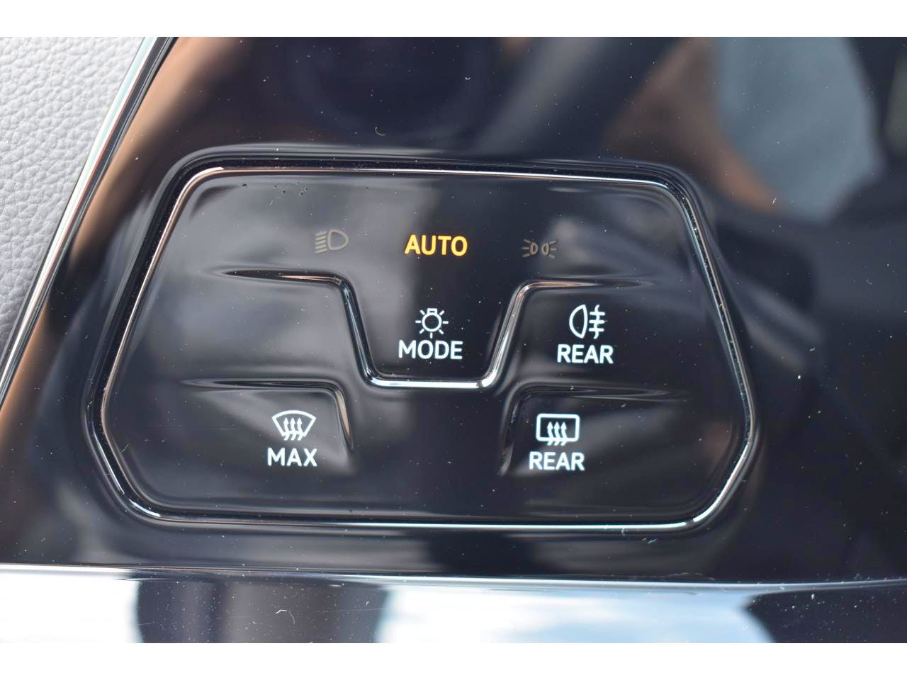 Volkswagen Golf  1.0 eTSI OPF 110 DSG7 Life BUSINESS occasion - Photo 13