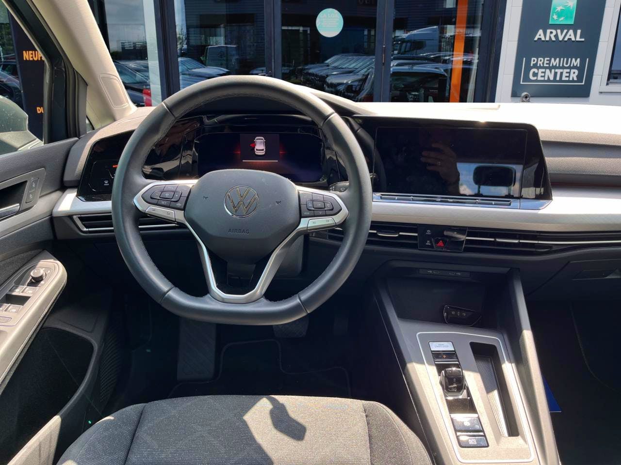Volkswagen Golf  1.0 eTSI OPF 110 DSG7 Life BUSINESS occasion - Photo 3