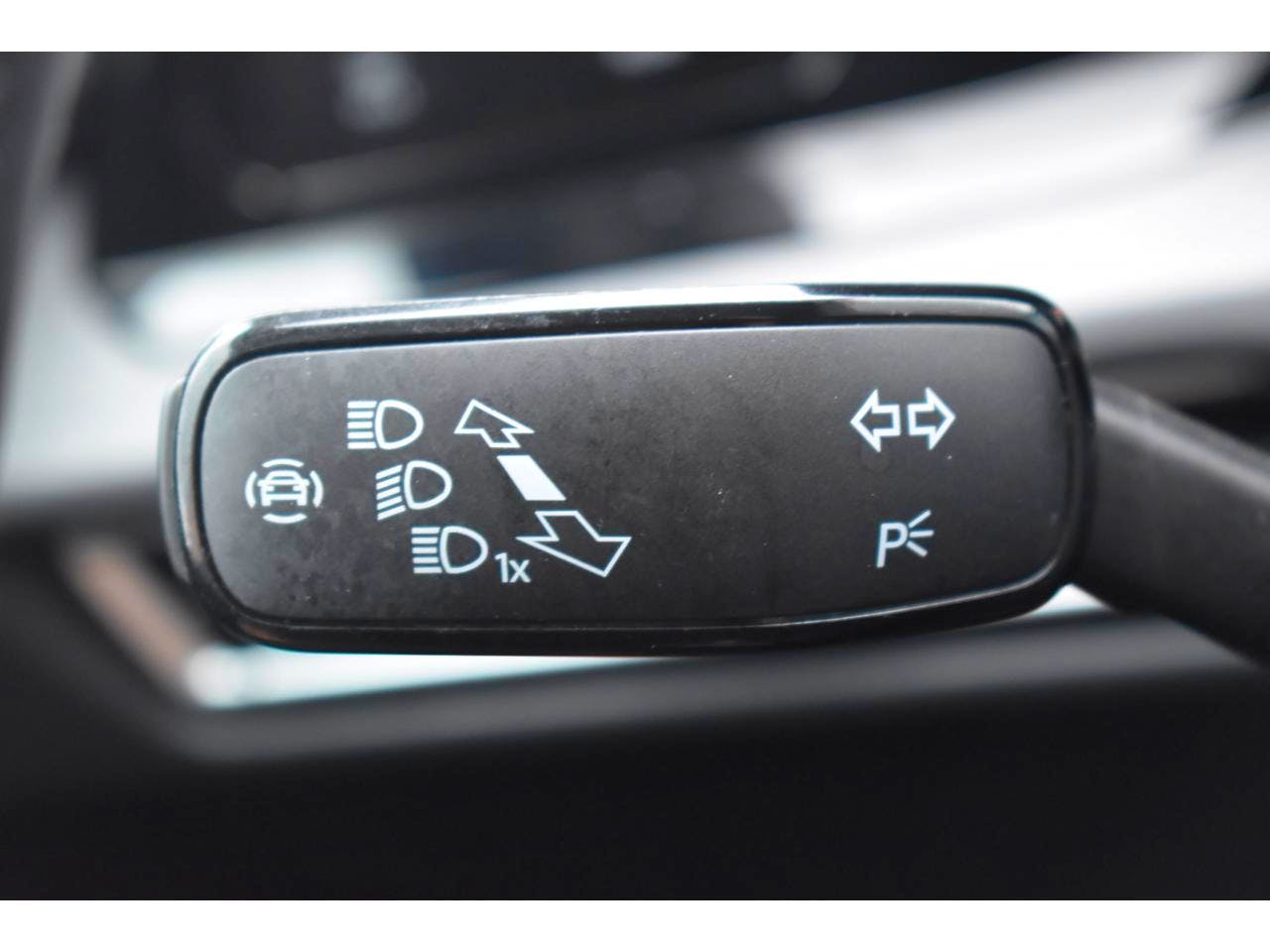 Volkswagen Golf  1.4 Hybrid Rechargeable OPF 204 DSG6 Style occasion - Photo 27