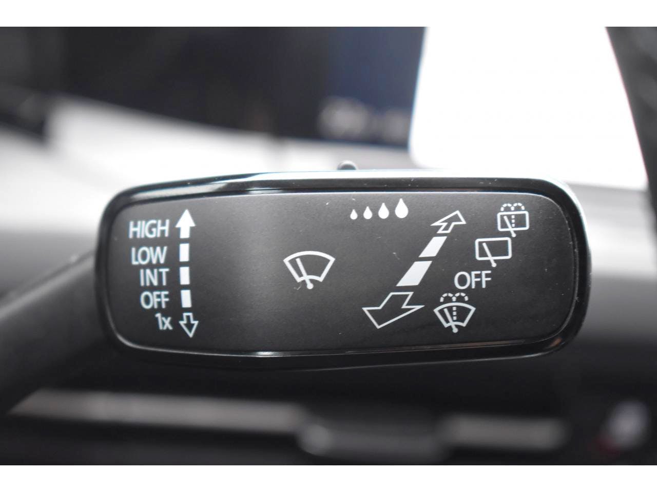 Volkswagen Golf  1.4 Hybrid Rechargeable OPF 204 DSG6 Style occasion - Photo 28