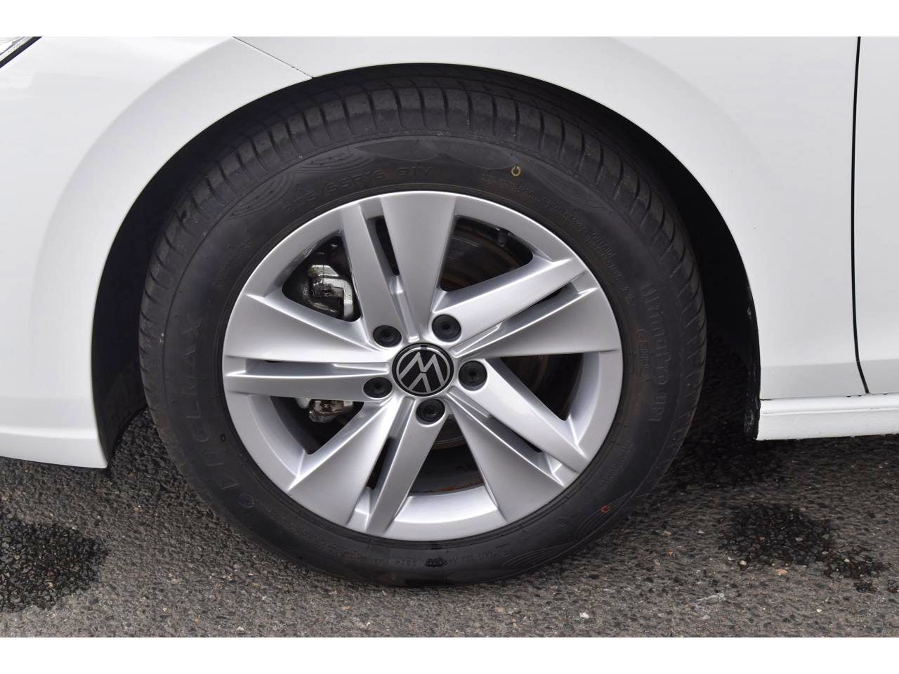 Volkswagen Golf  1.0 eTSI OPF 110 DSG7 Life occasion - Photo 16