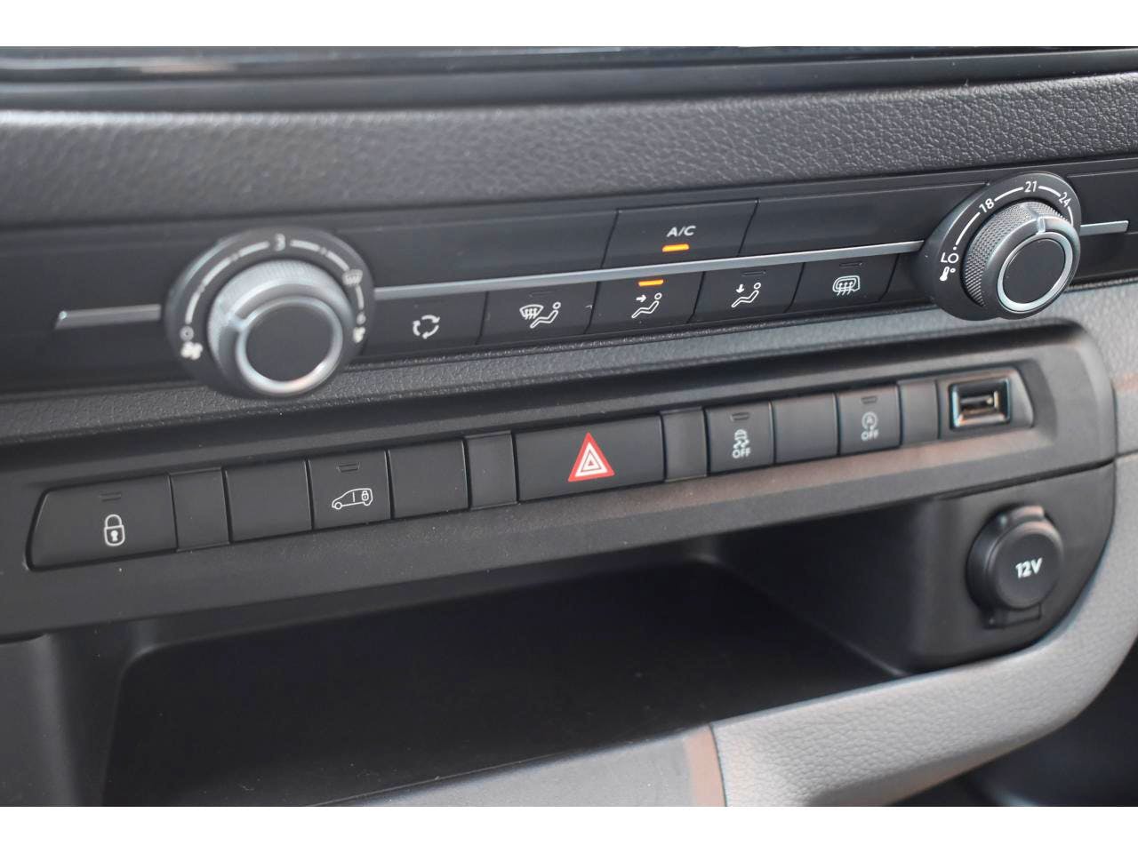 Peugeot Expert  COMPACT BLUEHDI 100 S&S BVM6 PREMIUM occasion - Photo 12