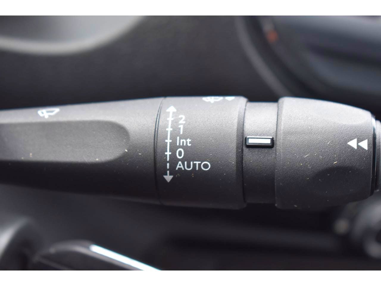 Peugeot Expert  COMPACT BLUEHDI 100 S&S BVM6 PREMIUM occasion - Photo 14