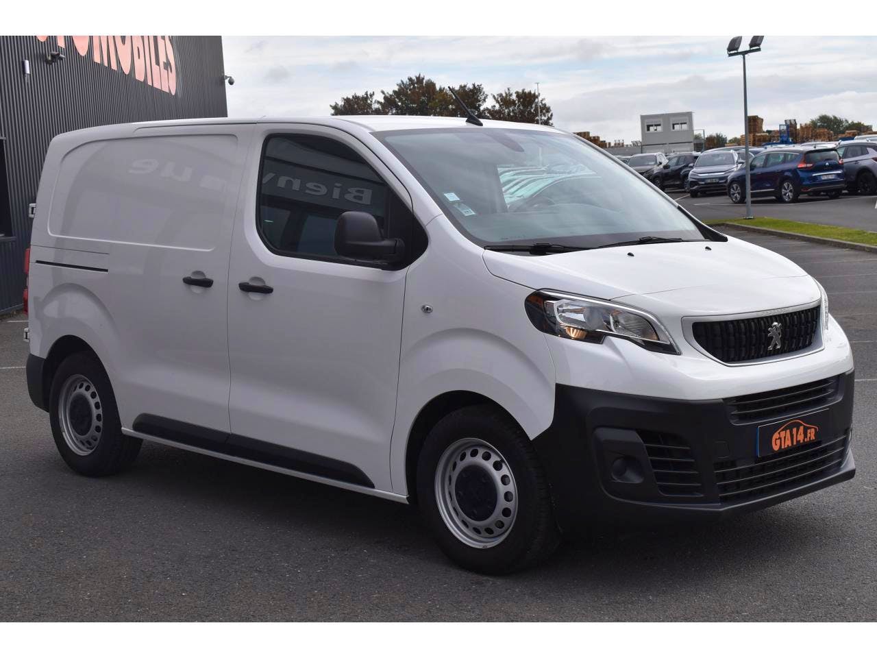 Peugeot Expert  COMPACT BLUEHDI 100 S&S BVM6 PREMIUM occasion - Photo 20