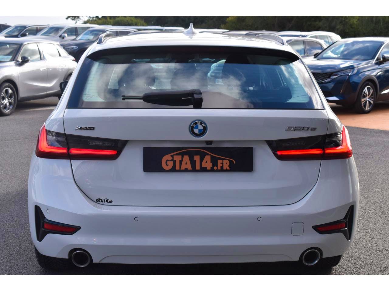 BMW Série 3 Touring  320e xDrive 204 ch BVA8 G21 LOUNGE occasion - Photo 18