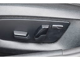 BMW Série 5  520i TwinPower Turbo 184 ch BVA8 G30 LCI Lounge occasion - Photo 10