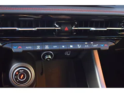 Alfa Romeo Tonale 1.5 Hybrid 160 ch VGT TCT7 Tributo Italiano occasion - Photo 13